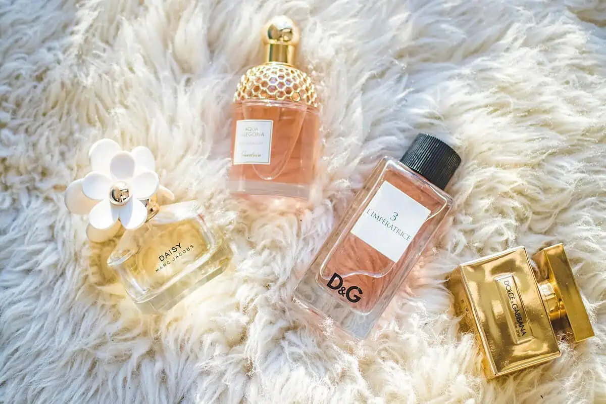Jakie zalety mają odlewki perfum?