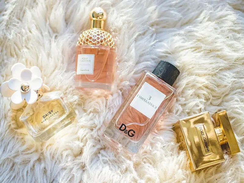 Jakie zalety mają odlewki perfum?